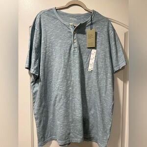 Men's Light Blue Heather Henley Short-Sleeve Shirt